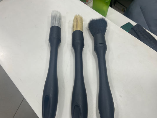 3-piece deep cleaning detailing brush set for car interiors and exteriors