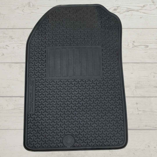 All-Weather Durability: Rubber Car Floor Latex Mats for Kia Stonic