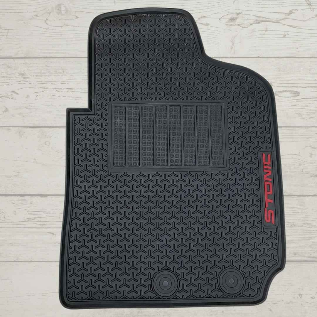 All-Weather Durability: Rubber Car Floor Latex Mats for Kia Stonic