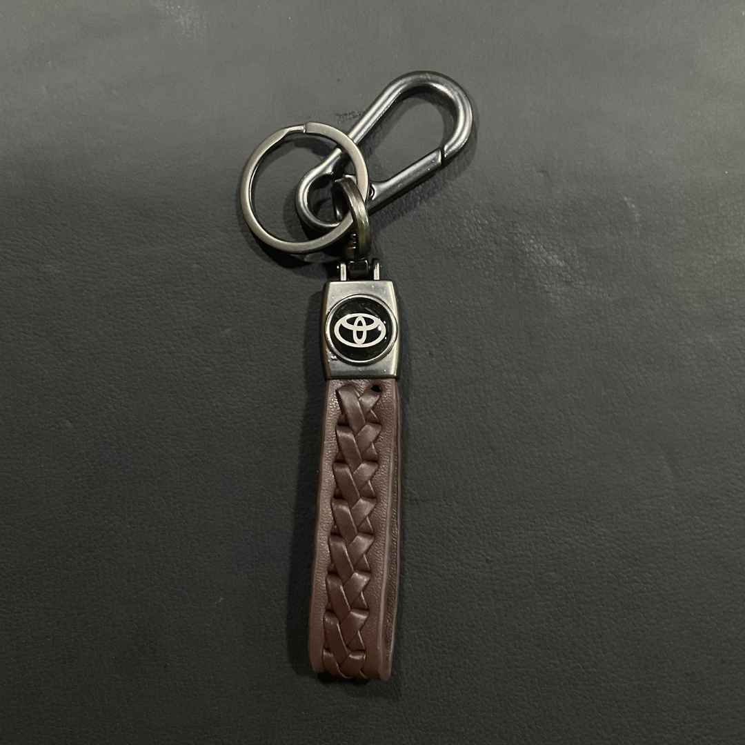 Keychain for Toyota (NEW) Leather Braided Metal Car Toyota Logo / Monogram