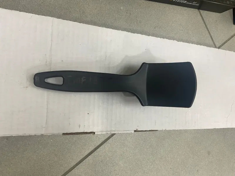 Deep cleaning detailing brush for cars and household surfaces