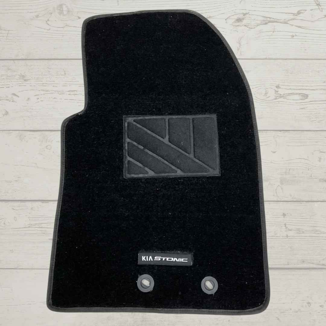 Luxury Comfort for Your Kia Stonic: Premium Car Floor Carpet Mats