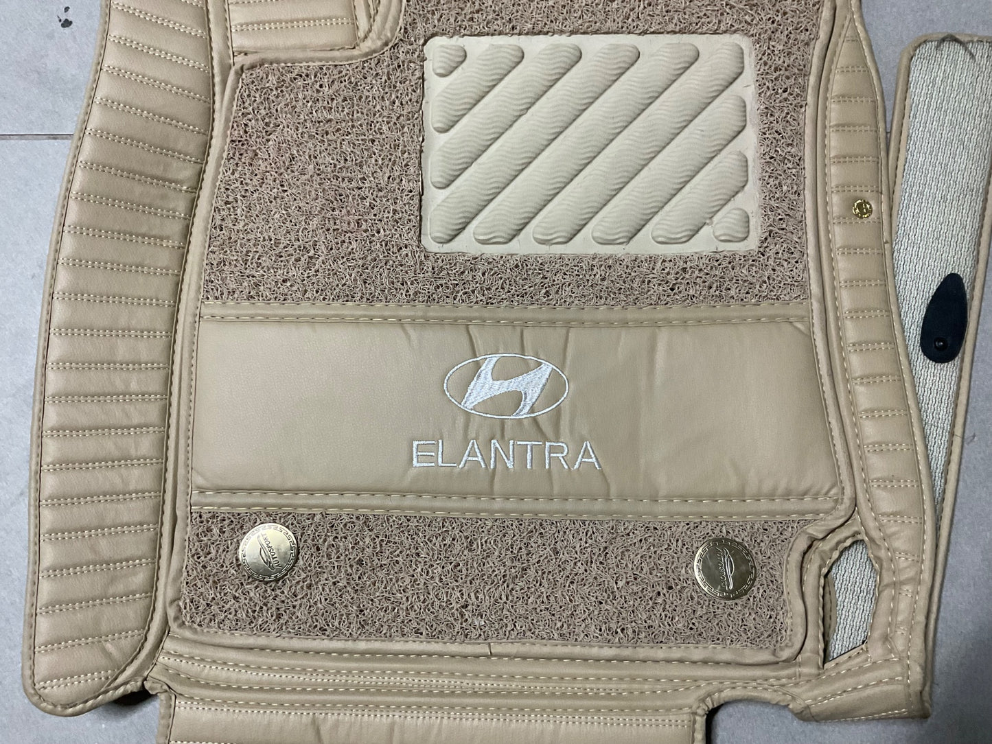 "Hyundai New Elantra 11D Mats – Premium All-Weather Floor Protection with Luxury Design"