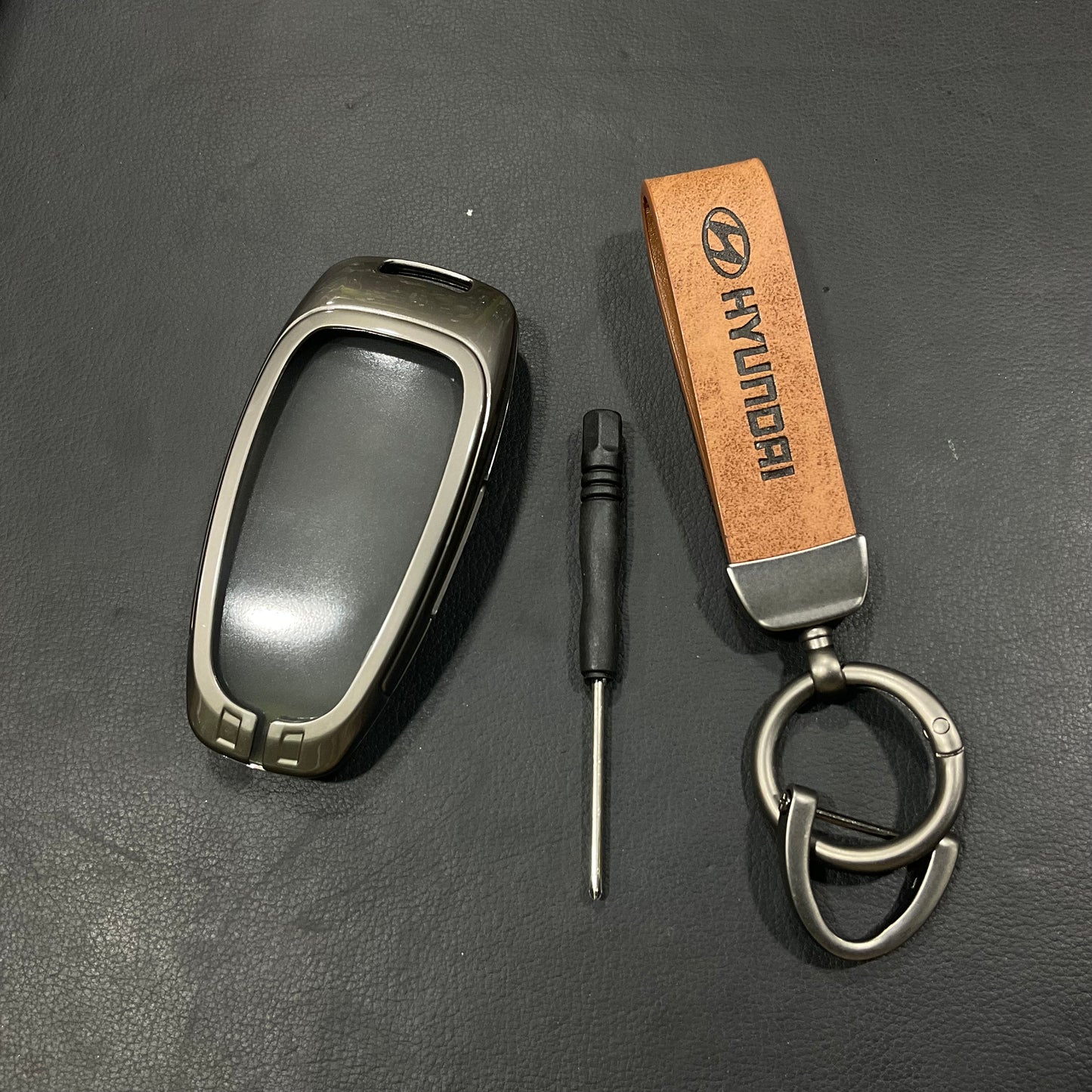 Premium Zinc Alloy Metal & Genuine Leather Key Cover for Hyundai Sonata