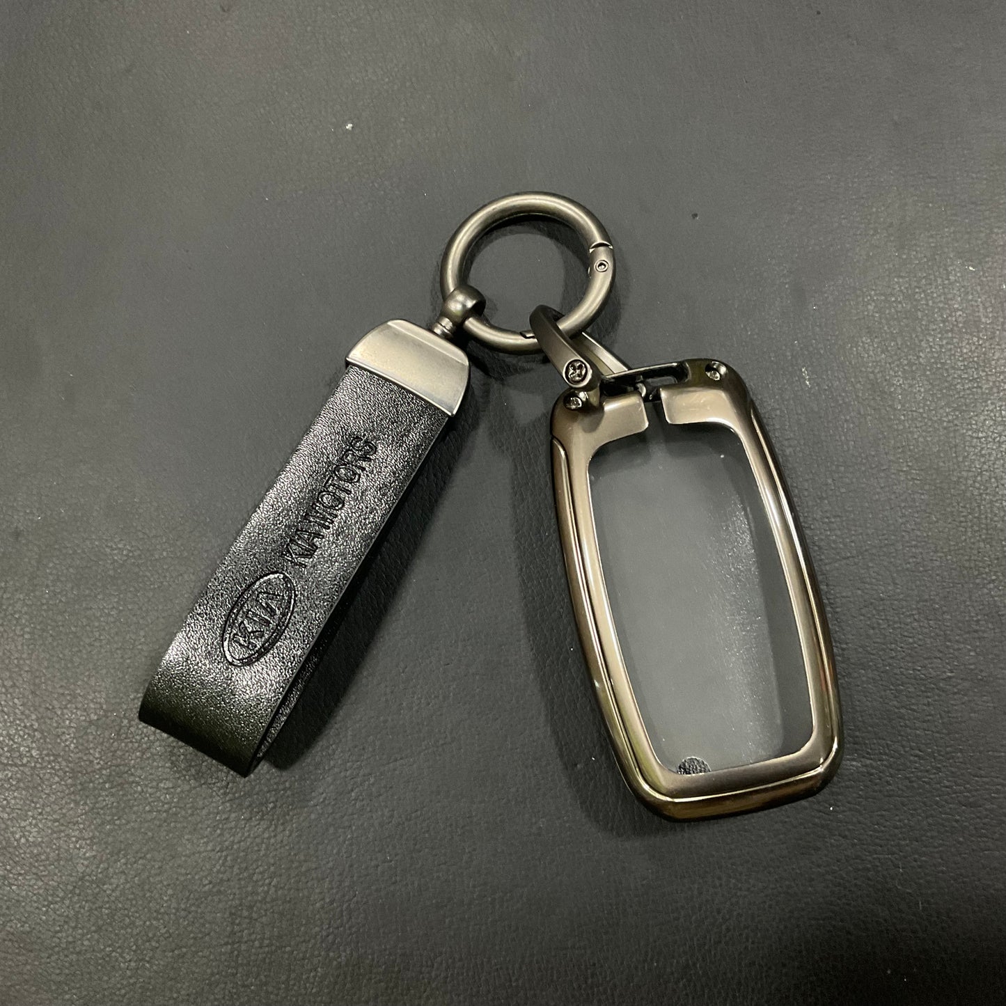 Premium Zinc Alloy Metal & Genuine Leather Key Cover for Kia Sportage