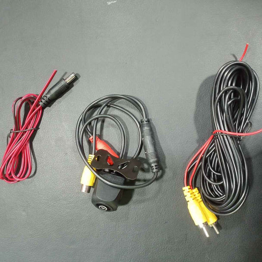 Universal Wide Angle Camera with Moving Lines: Capture Every Angle