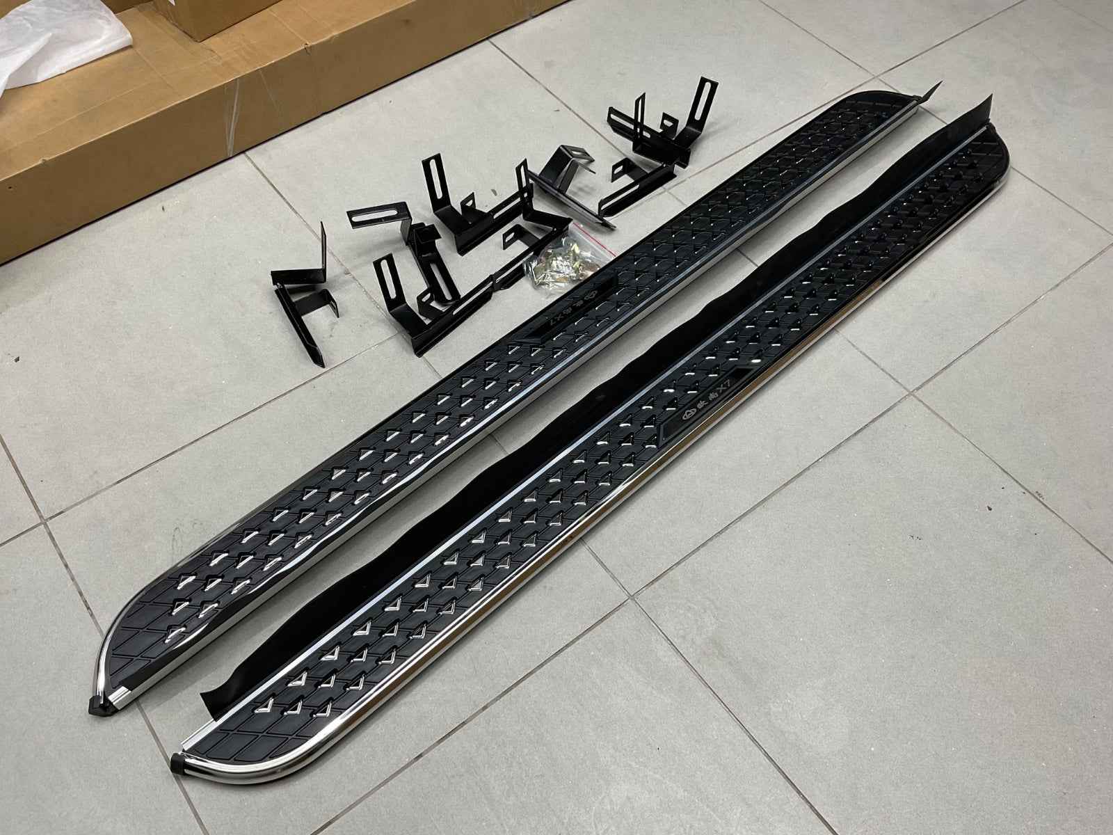 Oshan X7 Side Steps | Premium Running Boards for Comfort & Protection