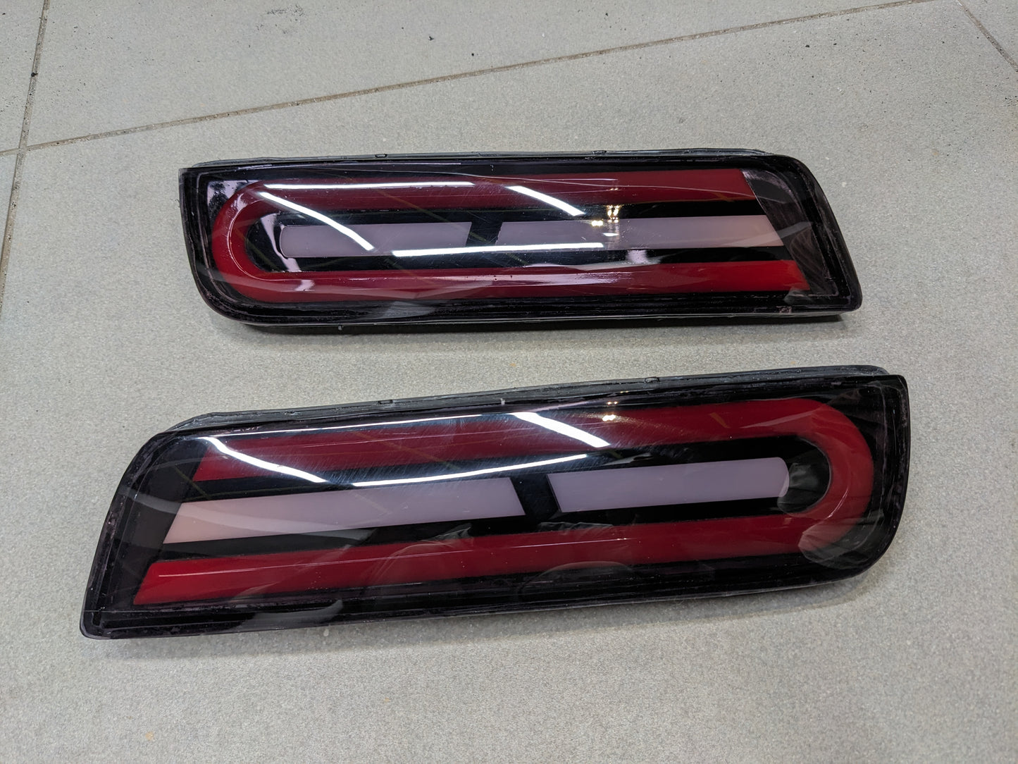 Suzuki Alto 2014-2024 Back Lava Lights