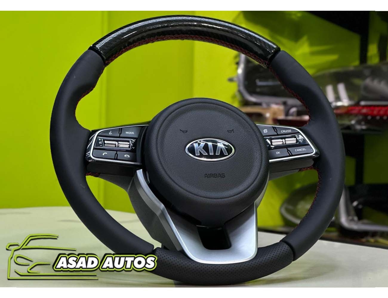 Premium bespoke steering cover in carbon fiber for Kia Sportage