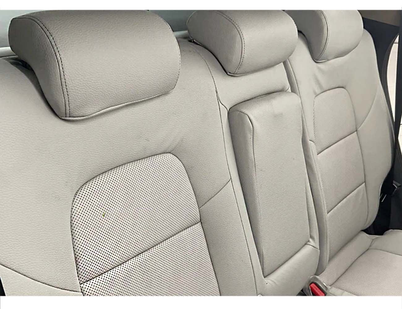 Premium seat covers for Hyundai Tucson, offering custom fit, comfort, and stylish protection for your car’s interior.
