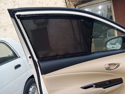 QuikSlide_Sliders-Railing_Curtains_installed_in_Toyota_Yaris_2020-2026