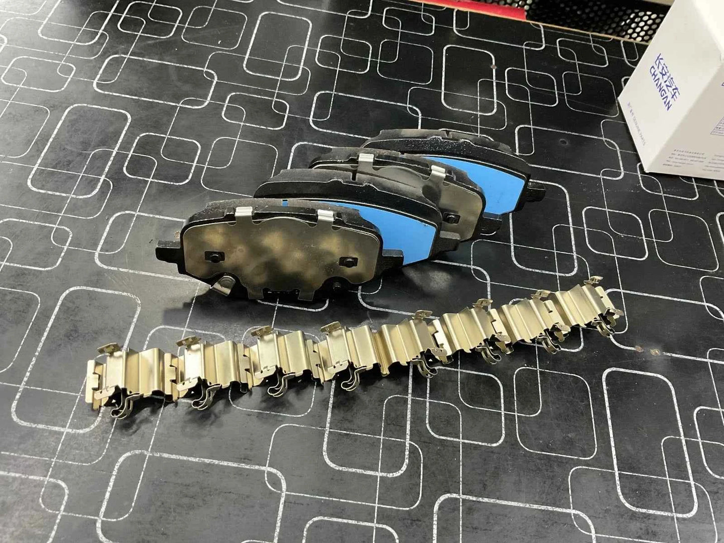 Brake Disc Pads Rear Pair Genuine For Changan Oshan X7 2022–2025