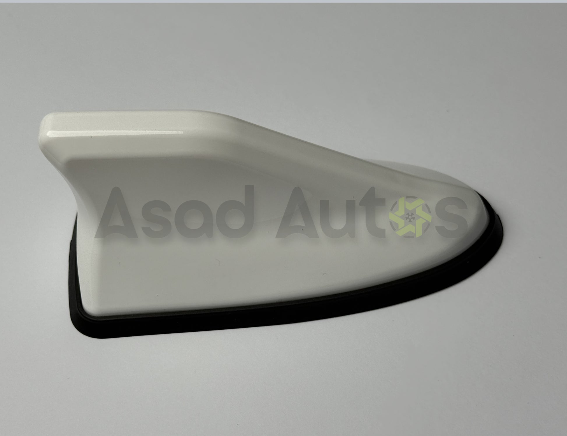 Car Shark Fin Antenna – Stylish, Signal-Boosting & Durable