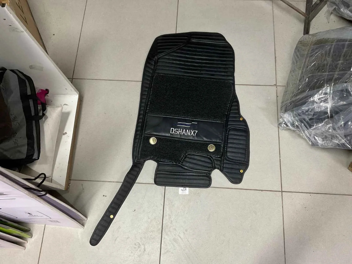 Changan Oshan X7 2022-2026 Car Floor 10D Mat 7 Seater