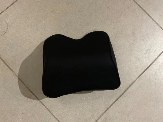 Comfortable and stylish car cushions designed to provide ergonomic support and enhance your car’s interior. 5