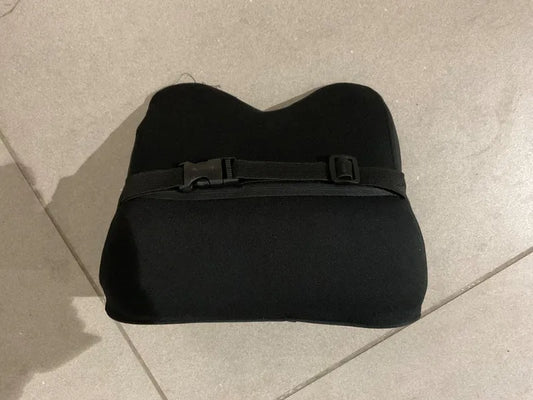 Comfortable and stylish car cushions designed to provide ergonomic support and enhance your car’s interior. 5