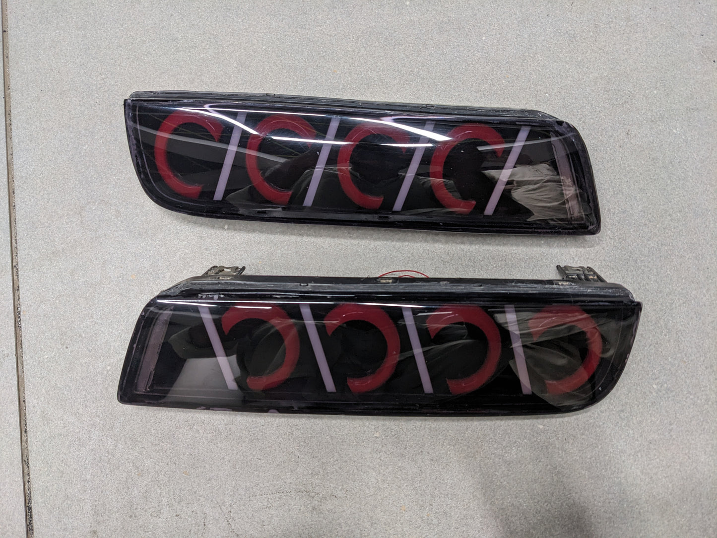 Crescent Style Back Lava Lights for Suzuki Alto 2014-2025, featuring modern design and enhanced visibility for a sleek rear upgrade.
