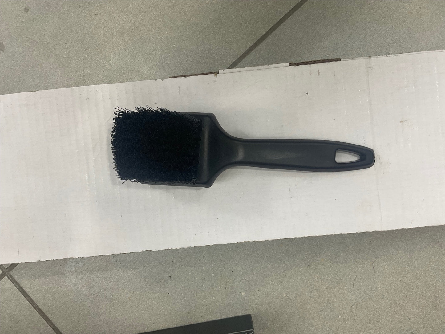 Deep cleaning detailing brush for cars and household surfaces
