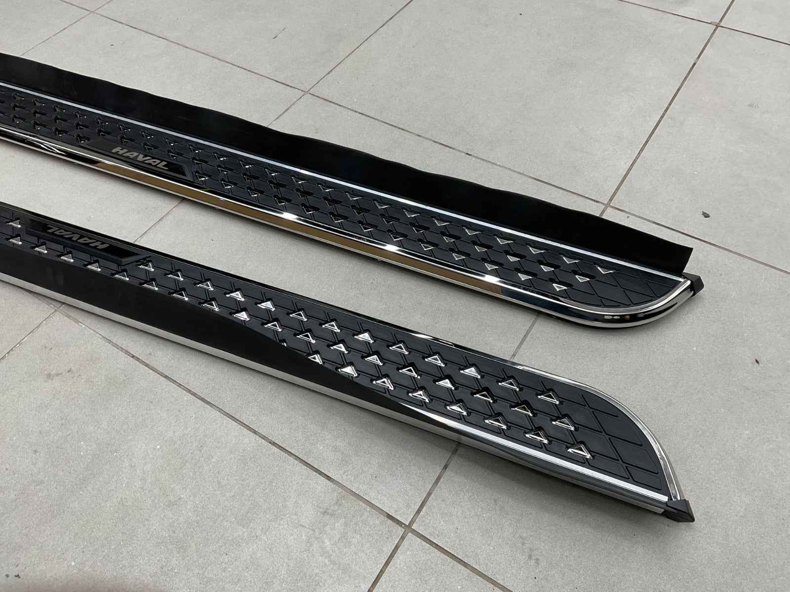 Haval H6 Side Steps – Premium Running Boards for Style & Safety