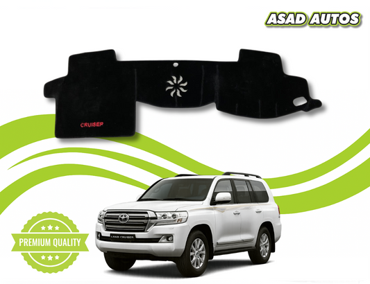 "High-quality dashboard carpet mat for Toyota Land Cruiser, designed to protect against sun damage, reduce glare, and maintain interior aesthetics."
