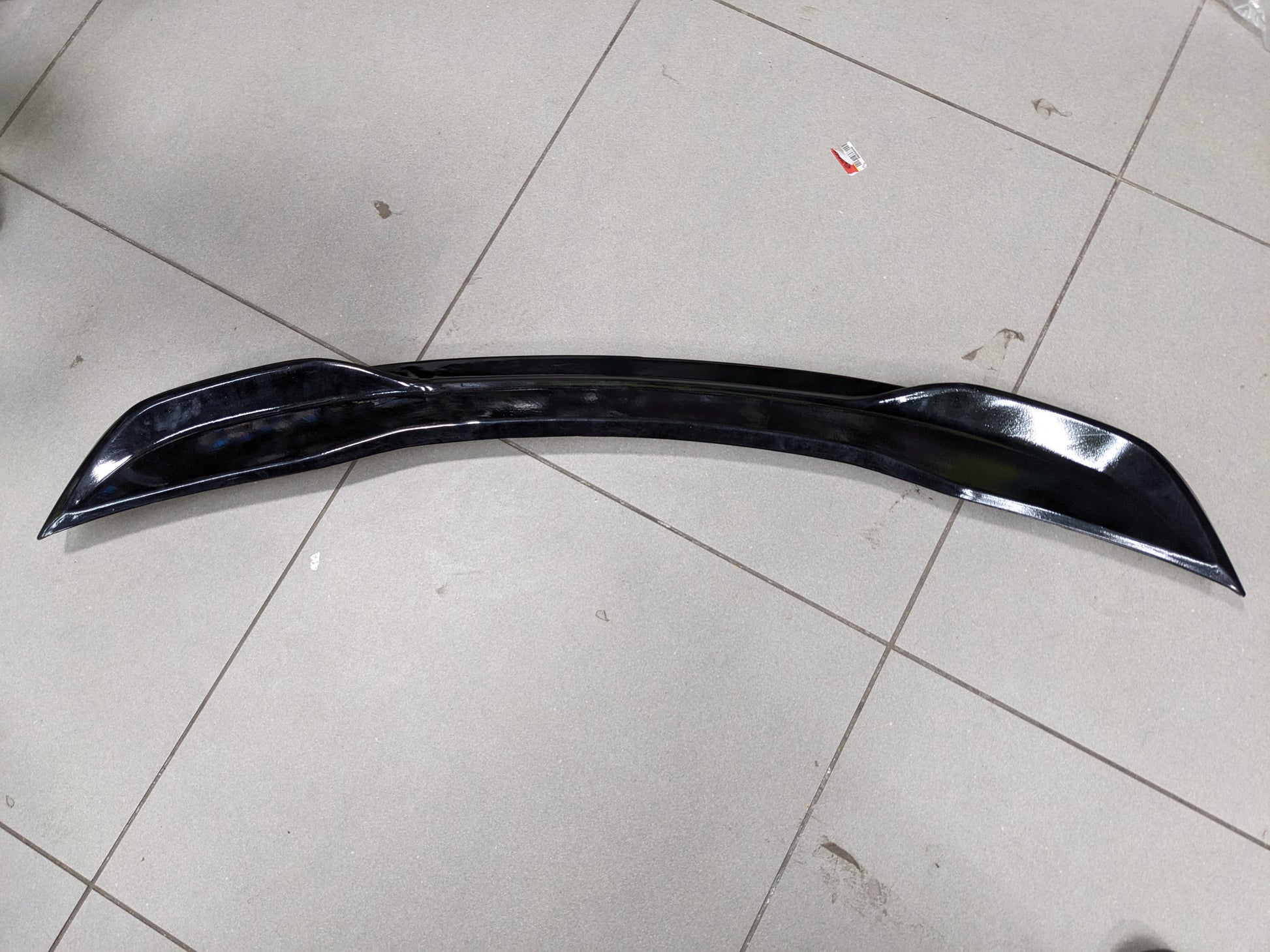 Honda_Civic_2022-2026_Carbon_Fiber_Trunk_Spoiler_featuring_a_sleek_design_aerodynamic_performance_and_a_lightweight_yet_durable_build_for_a_sporty_appearance.