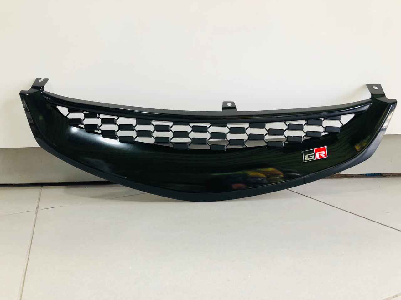 Front Grill for Honda Civic Reborn – Stylish Upgrade for a Bold Front Look