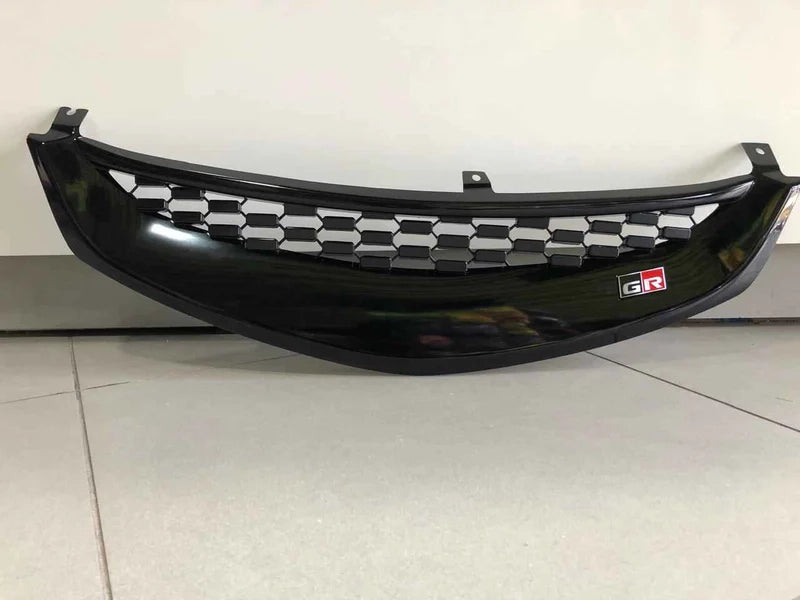 Front Grill for Honda Civic Reborn – Stylish Upgrade for a Bold Front Look