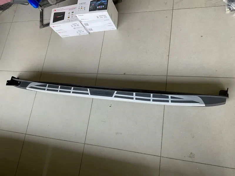 Hyundai Santa Fe Side Skirts – Sporty, Aerodynamic & Durable

