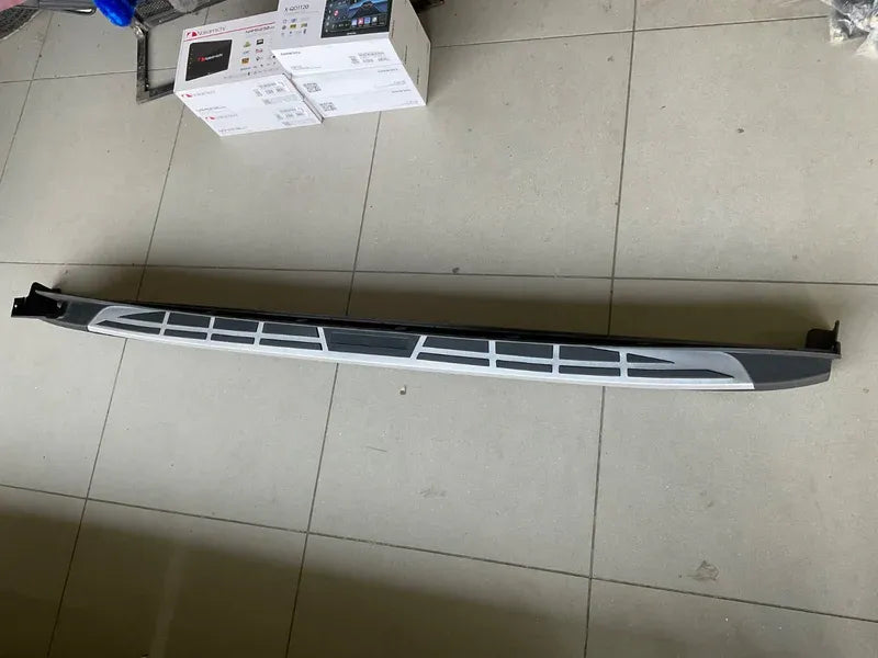 Hyundai Santa Fe Side Skirts – Sporty, Aerodynamic & Durable
