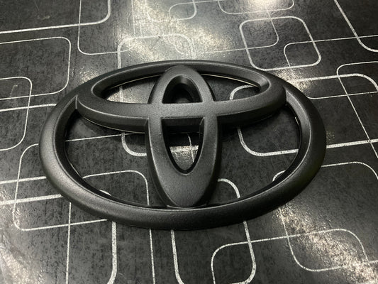 Toyota Corolla Emblem front grill logo Black 01 Pc