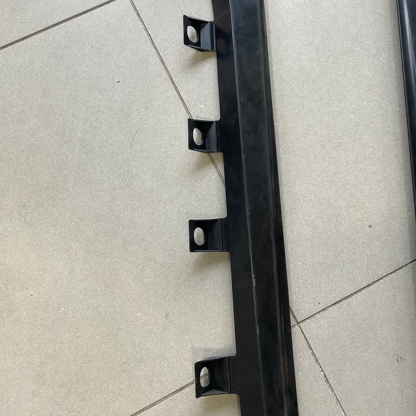 Toyota Yaris Facelift Side Skirts (ABS Plastic)