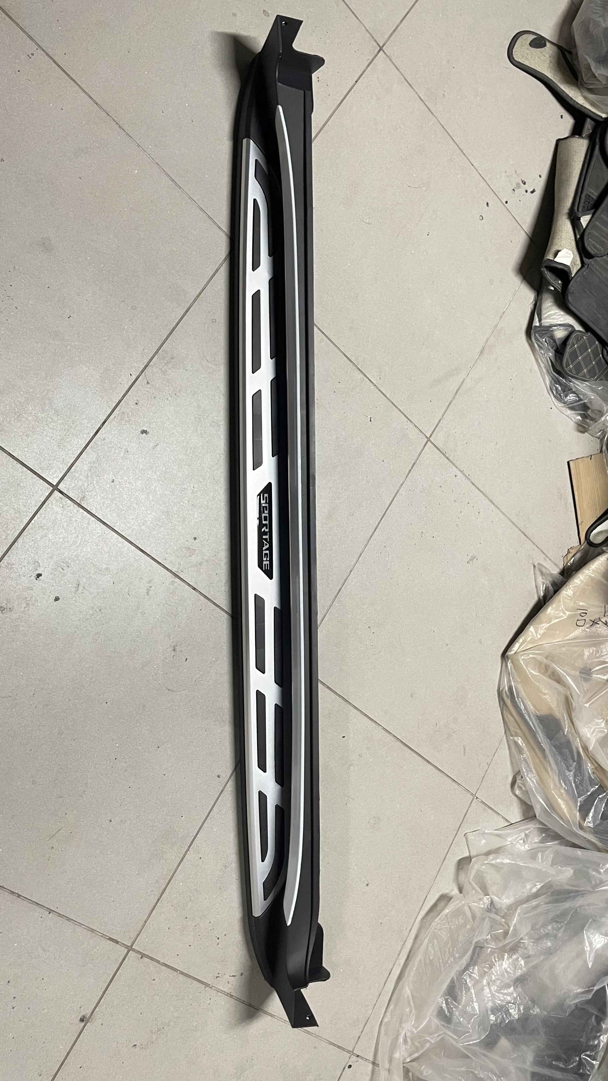 Kia Sportage Side Steps – Heavy-Duty Aluminium Foot Boards with Anti-Slip Design