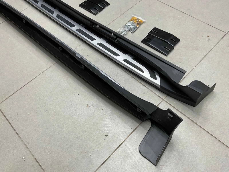 Kia Sportage Side Steps – Premium Running Boards for Style & Convenience