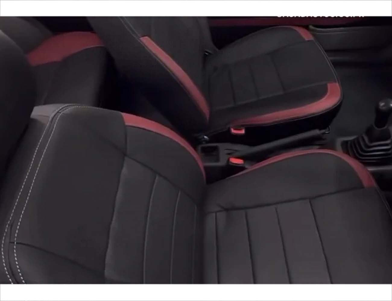 Legender-style bespoke seat covers for Suzuki Cultus 2000-2017, crafted from fully synthetic fabric for comfort and durability.