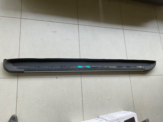 MG HS & MG ZS Side Skirts – Sporty, Durable & Aerodynamic

