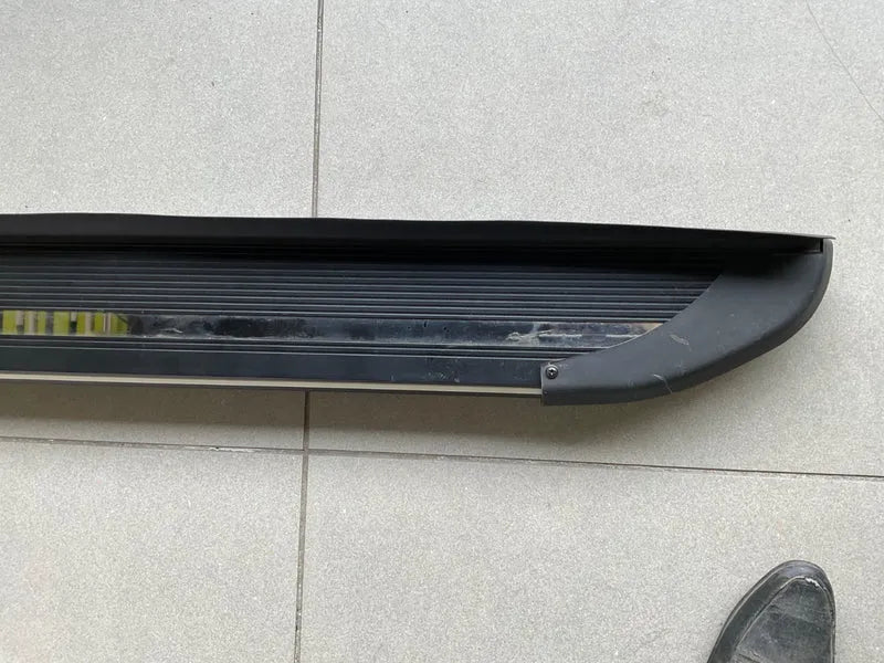 MG HS & MG ZS Side Skirts – Sporty, Durable & Aerodynamic
