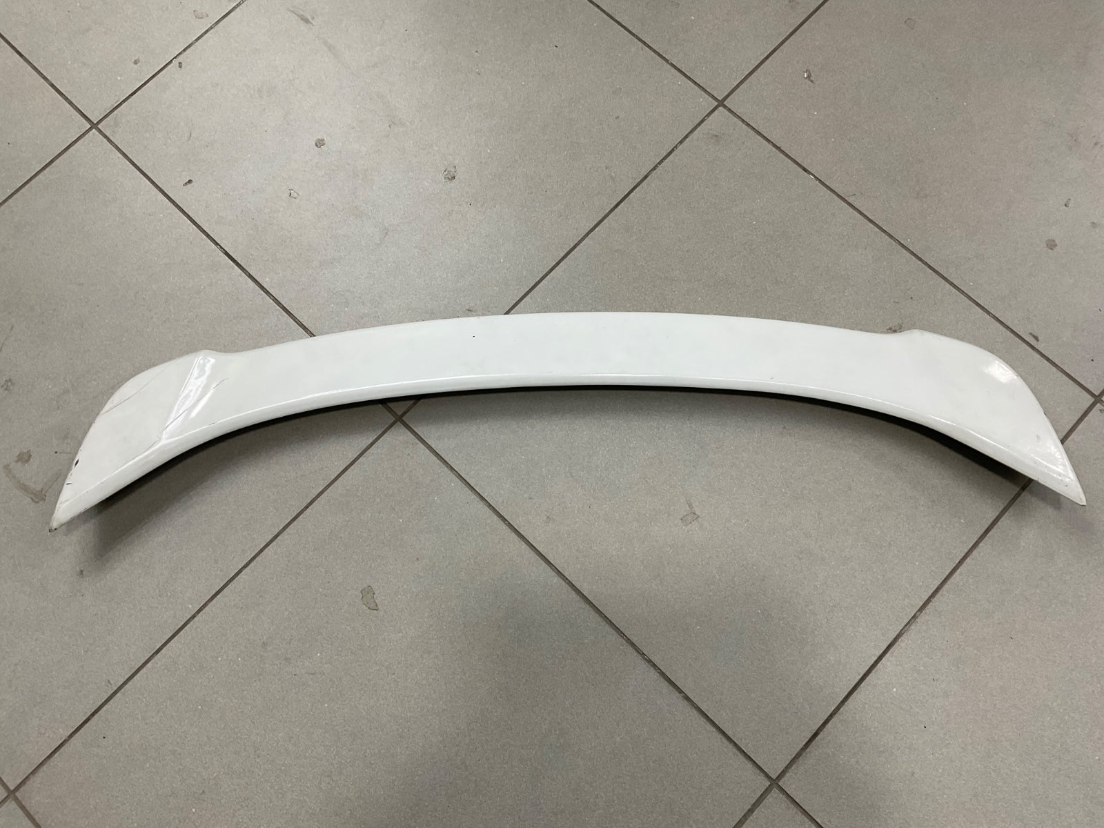 Premium trunk spoiler for Honda City 2022–2026, featuring a sleek aerodynamic design for improved performance and style.


