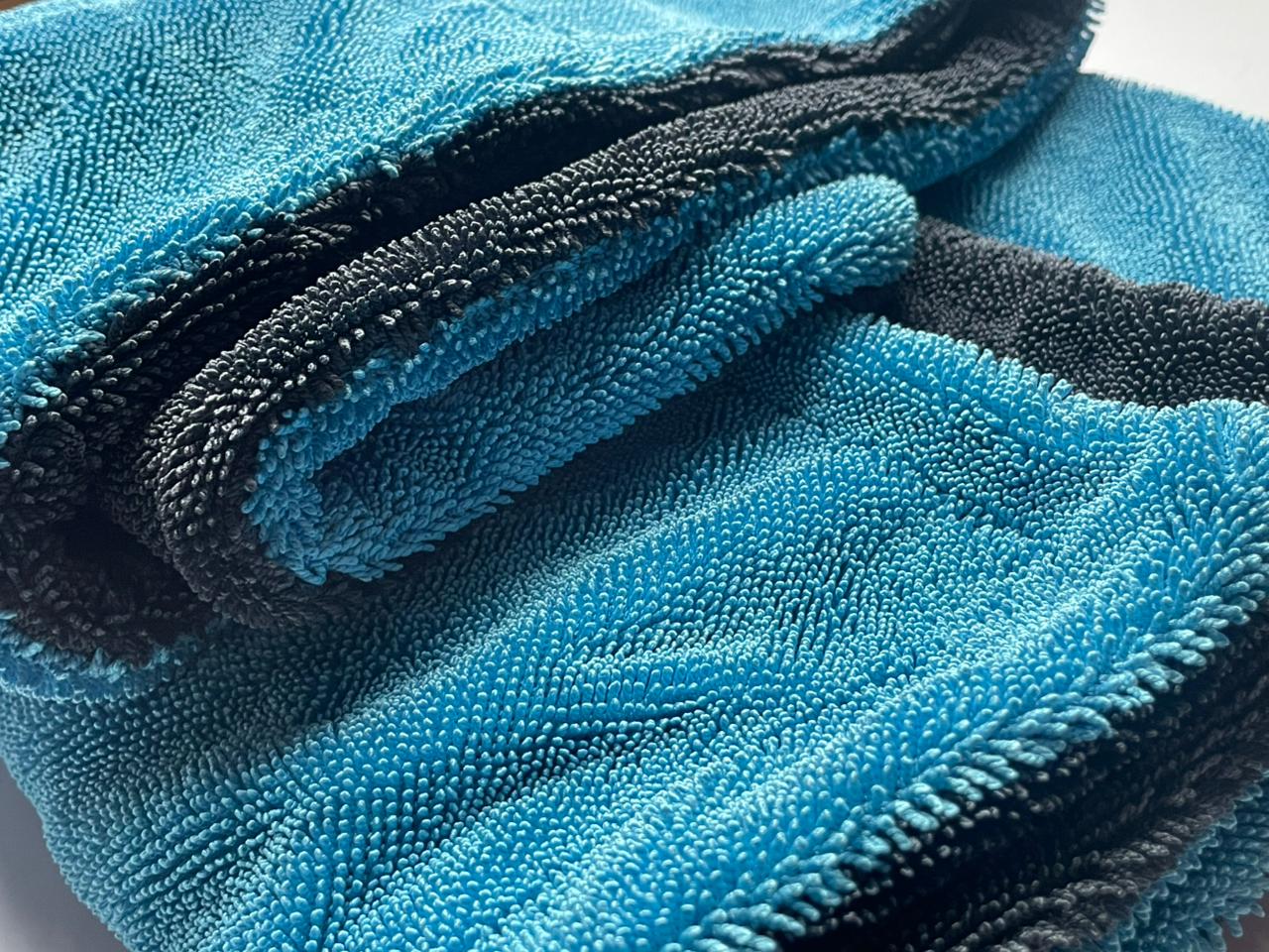 Premium tufted microfiber magnet cloth big size ultra absorbent car cleaning towel for washing drying polishing and detailing surfaces