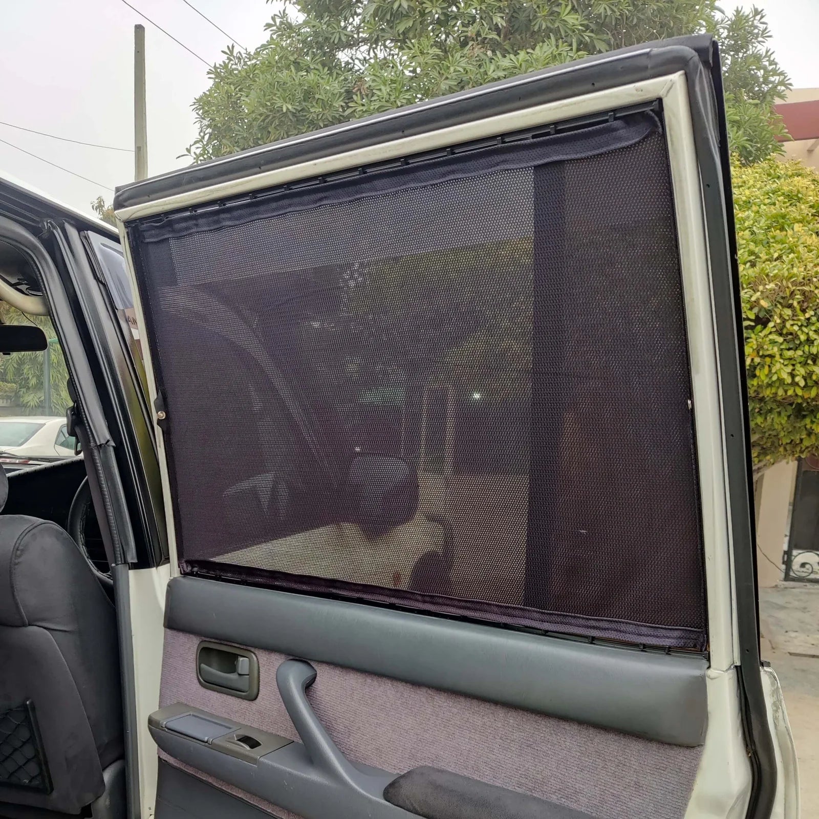 QuikSlide Sliders Railing Curtains for Toyota Land Cruiser J80 (1990-1997) – Premium Privacy and Sun Protection"