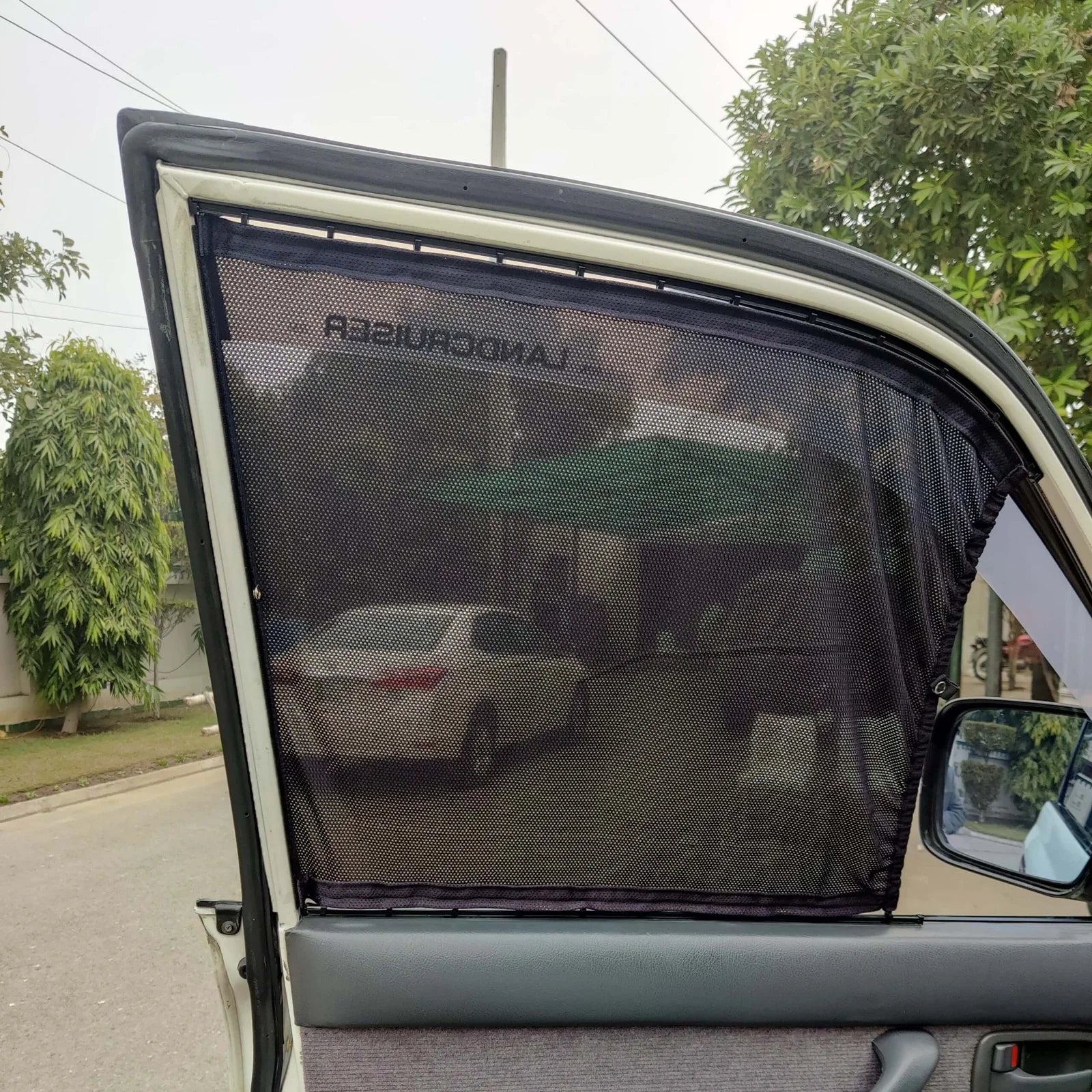 QuikSlide Sliders Railing Curtains for Toyota Land Cruiser J80 (1990-1997) – Premium Privacy and Sun Protection"