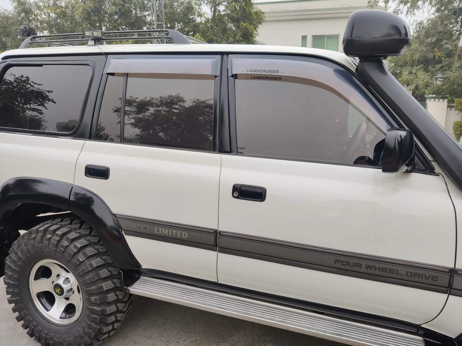 QuikSlide Sliders Railing Curtains for Toyota Land Cruiser J80 (1990-1997) – Premium Privacy and Sun Protection"