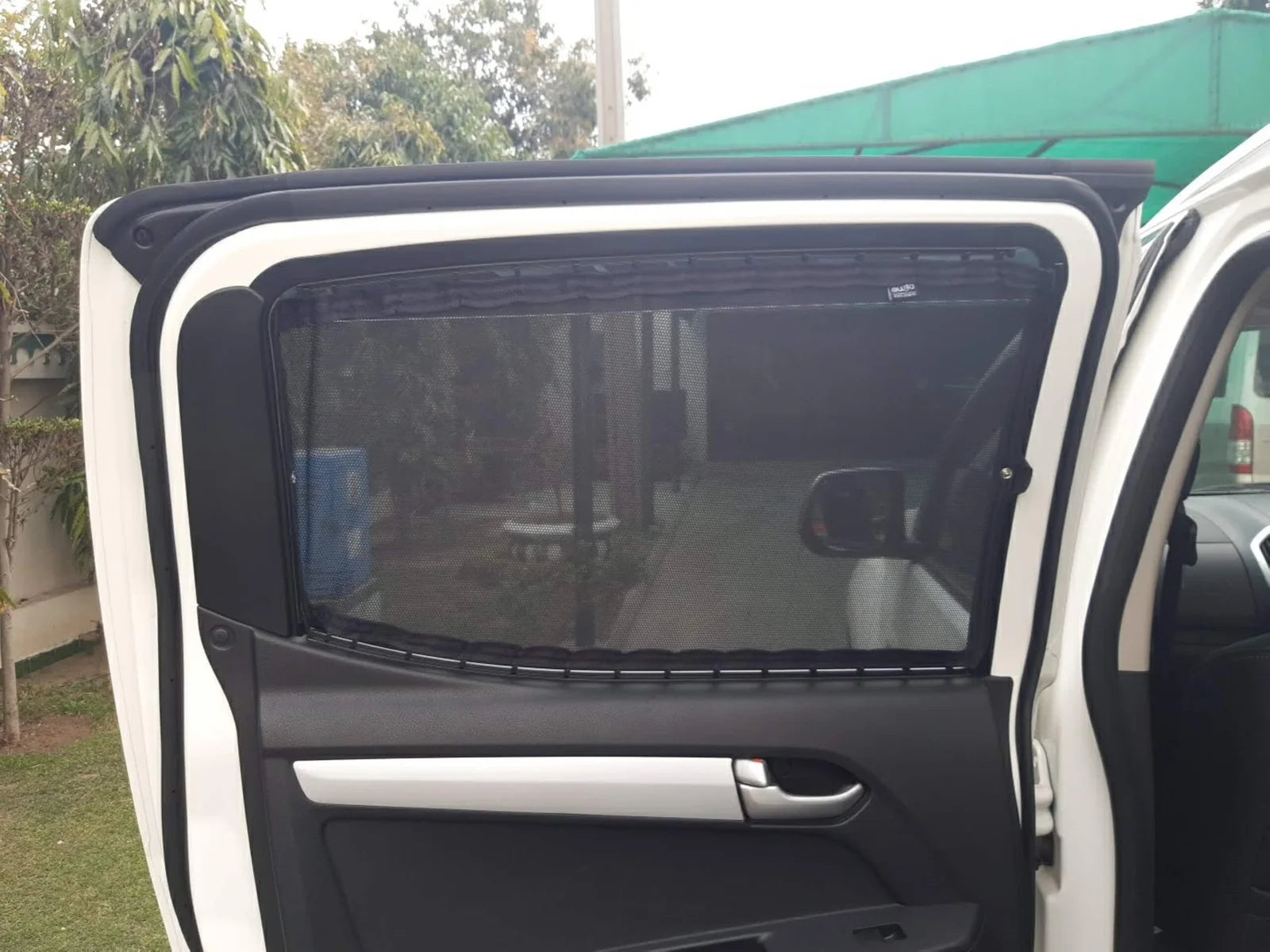 QuikSlide Sliders Railing Curtains installed in Isuzu D-Max 2018-2023 (2nd Gen)"
