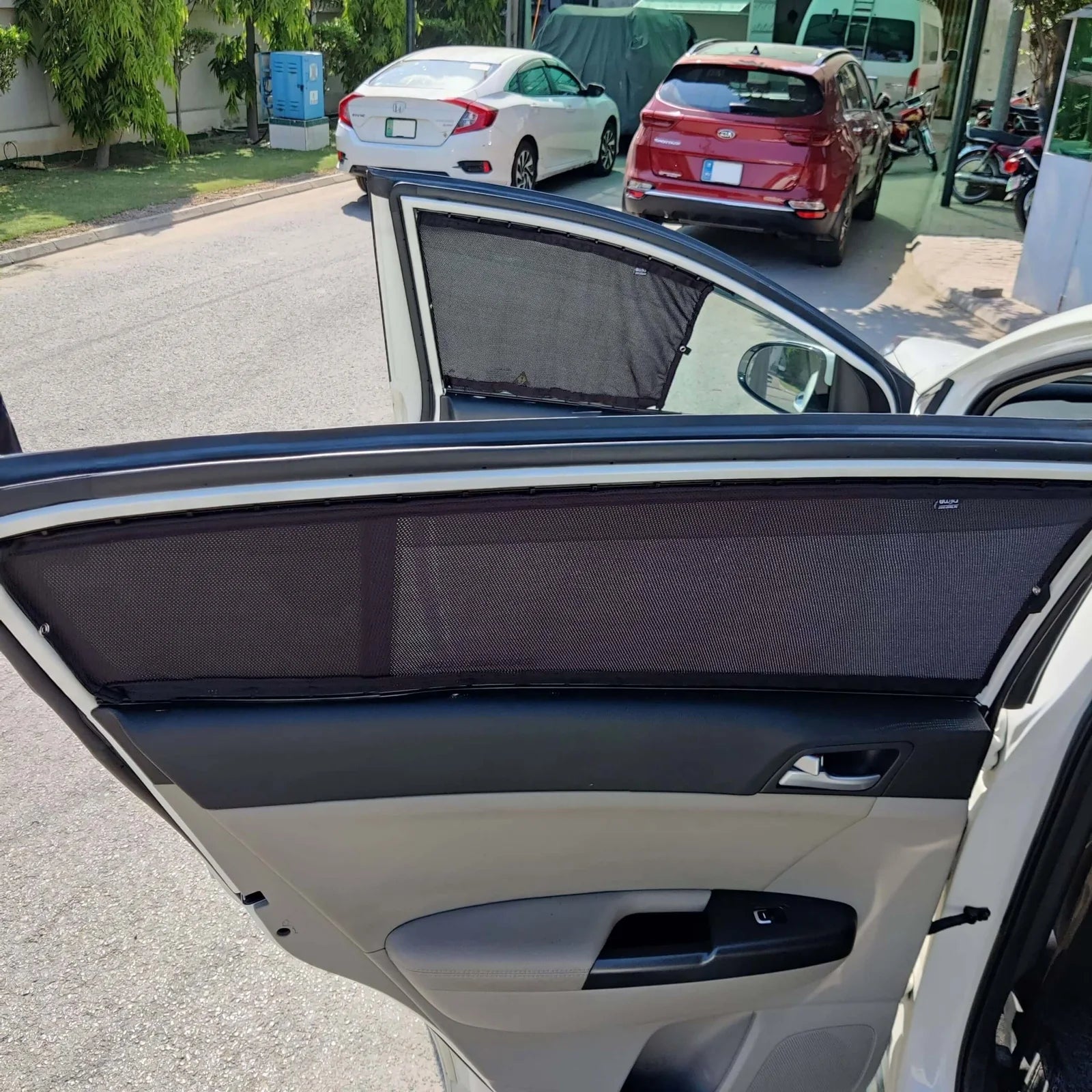 QuikSlide Sliders railing curtains installed in Kia Sportage 2018-2024