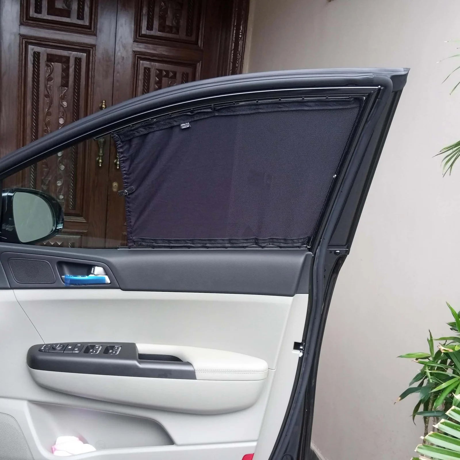 QuikSlide Sliders railing curtains installed in Kia Sportage 2018-2024
