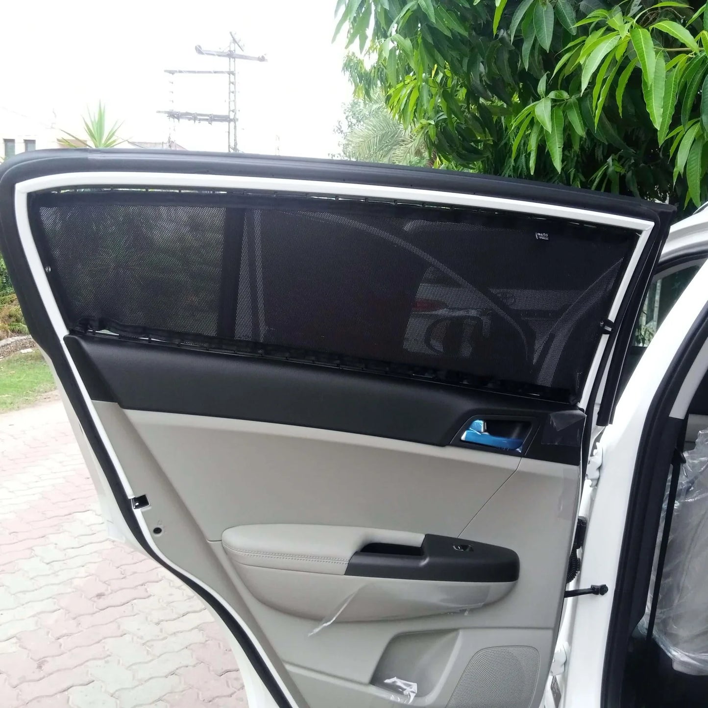 QuikSlide Sliders railing curtains installed in Kia Sportage 2018-2024