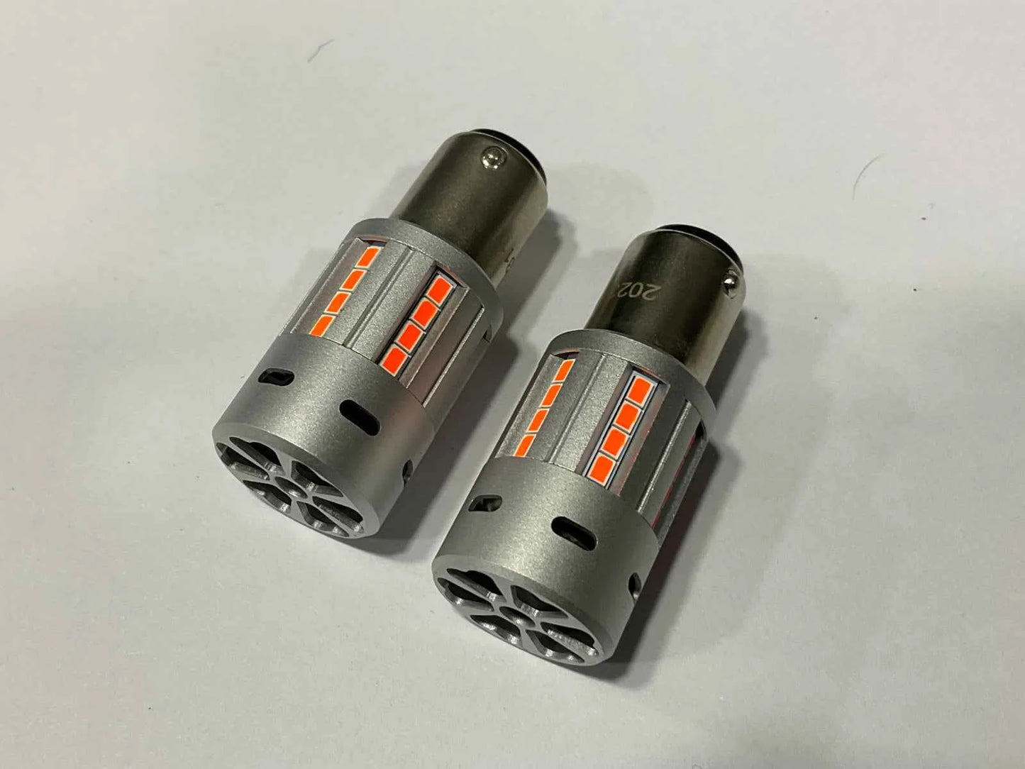 S25 High-Brightness LED Tail & Stop Lamp Brake Bulb with Cooling Fan – Long-Lasting & Energy Efficient