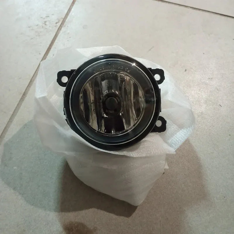 Suzuki Alto Fog Lights (2000-2025), designed for enhanced visibility and safety during foggy or low-light driving conditions.
