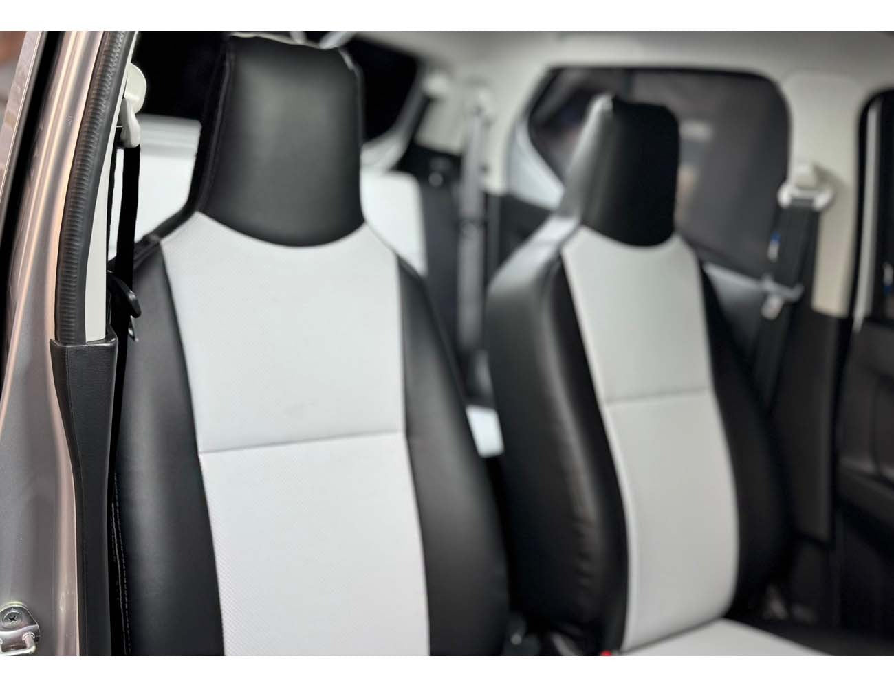 Suzuki New Alto seat cover and steering cover set, providing premium protection and stylish comfort for your vehicle.

