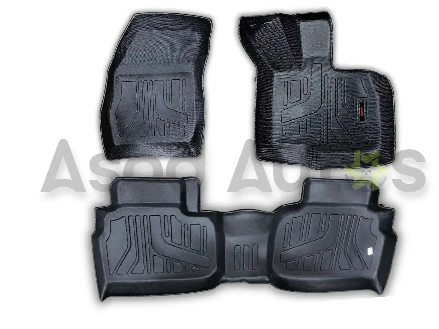 TPE floor mats for Chery Tiggo 7 featuring a custom-fit waterproof design with raised edges for protection against mud,