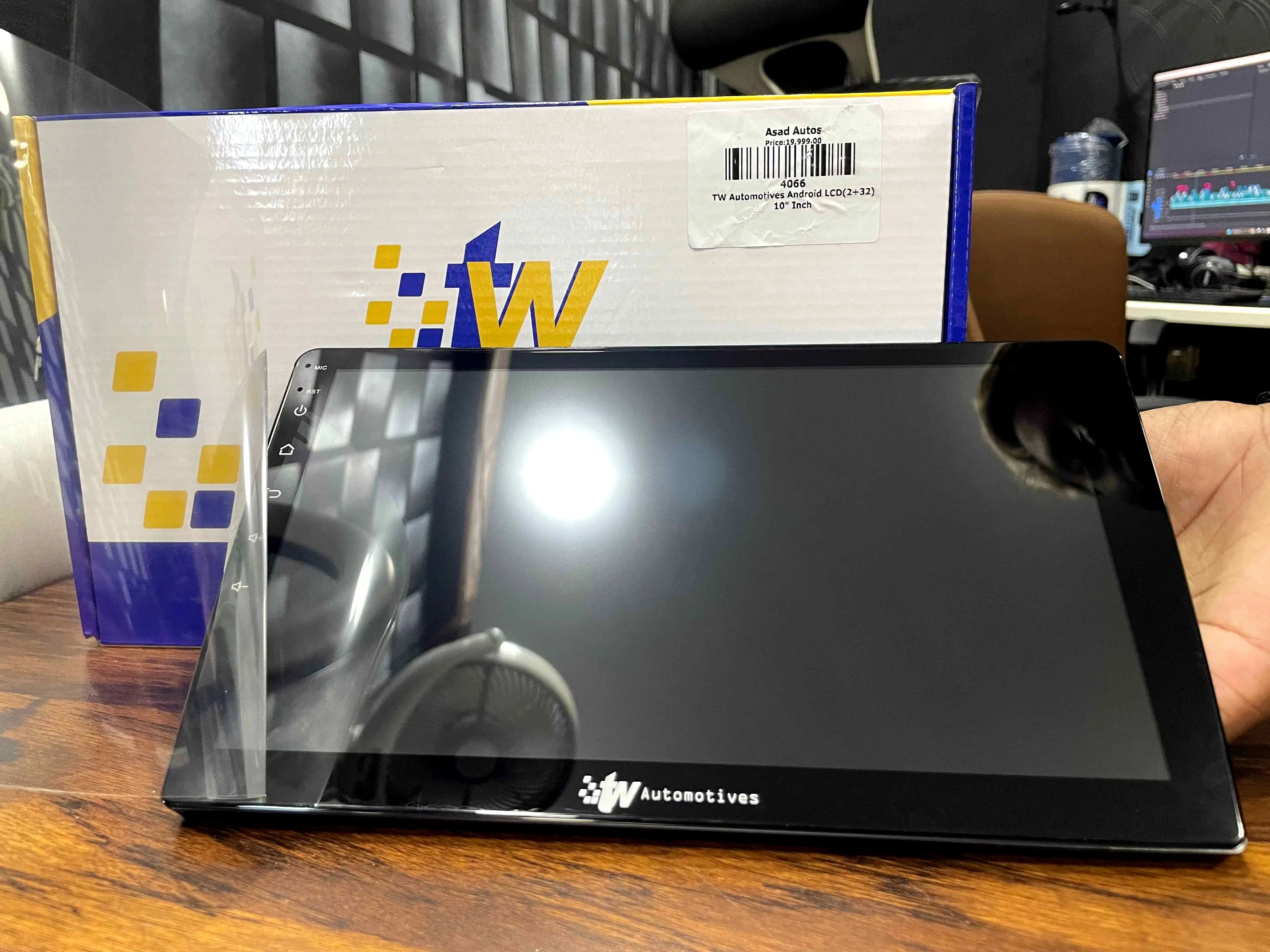 TW Automotives Android Panel LCD 10 Inch 2/32 GB – Smart Car Multimedia ...
